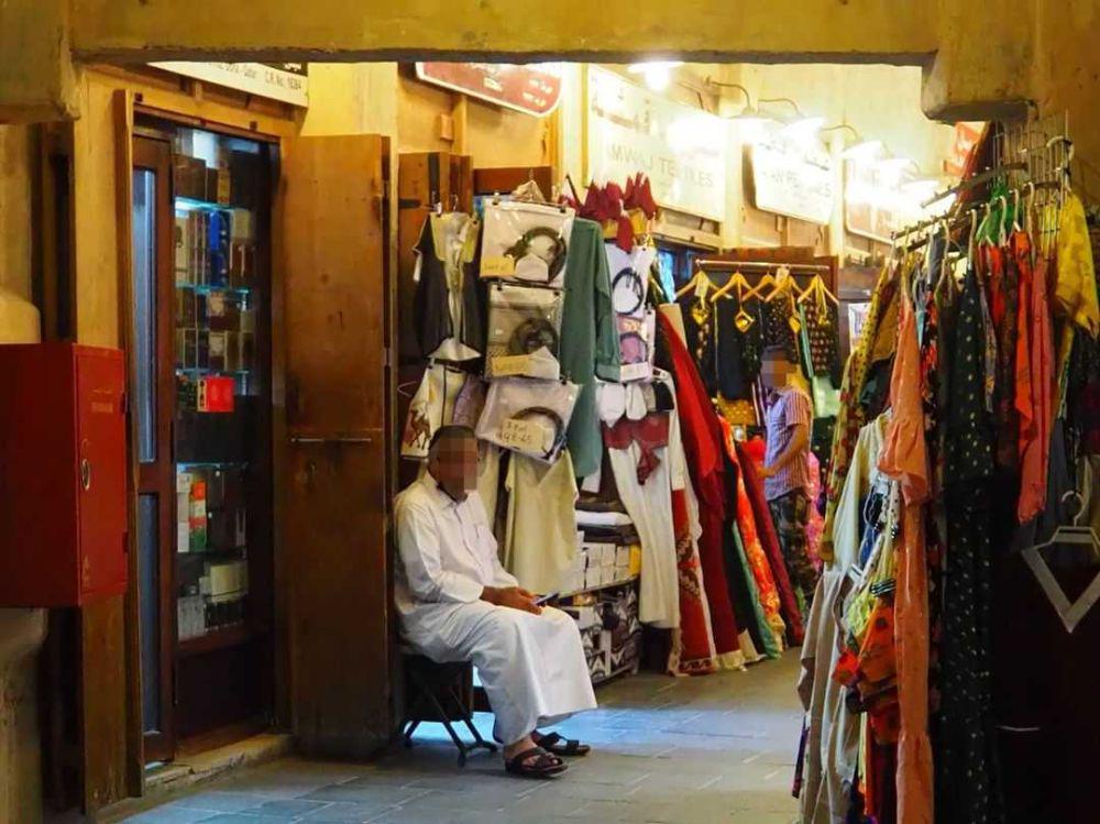 10 Oleh-oleh Khas Qatar Paling Populer, Jangan Ketinggalan!