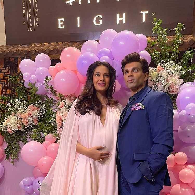 Bipasha Basu dan suami (instagram.com/bipashabasu)