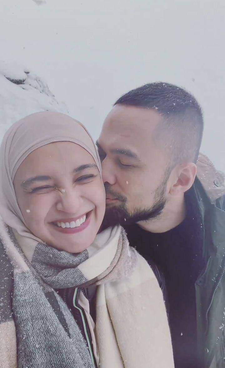 bulan madu Shireen Sungkar dan Teuku Wisnu (instagram.com/shireensungkar)
