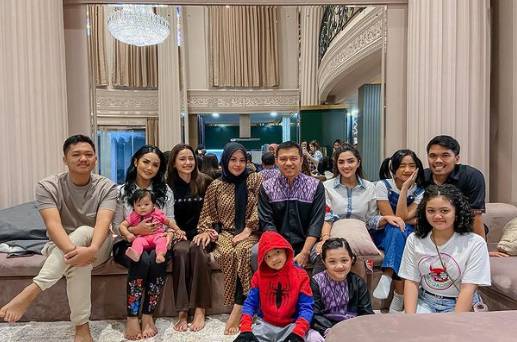 potret harmonis Krisdayanti dan keluarga Anang (instagram.com/ashanty_ash)