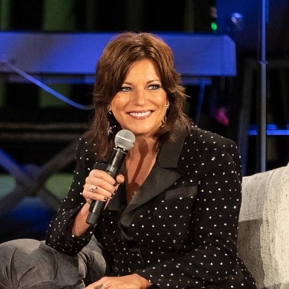 Martina McBride (instagram.com/martinamcbride)