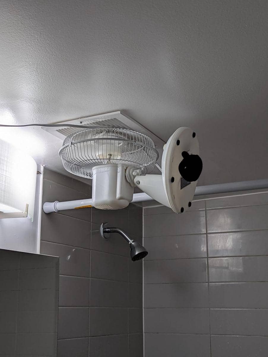 potret ide keren alat seadanya (reddit.com/user/sen314159265)