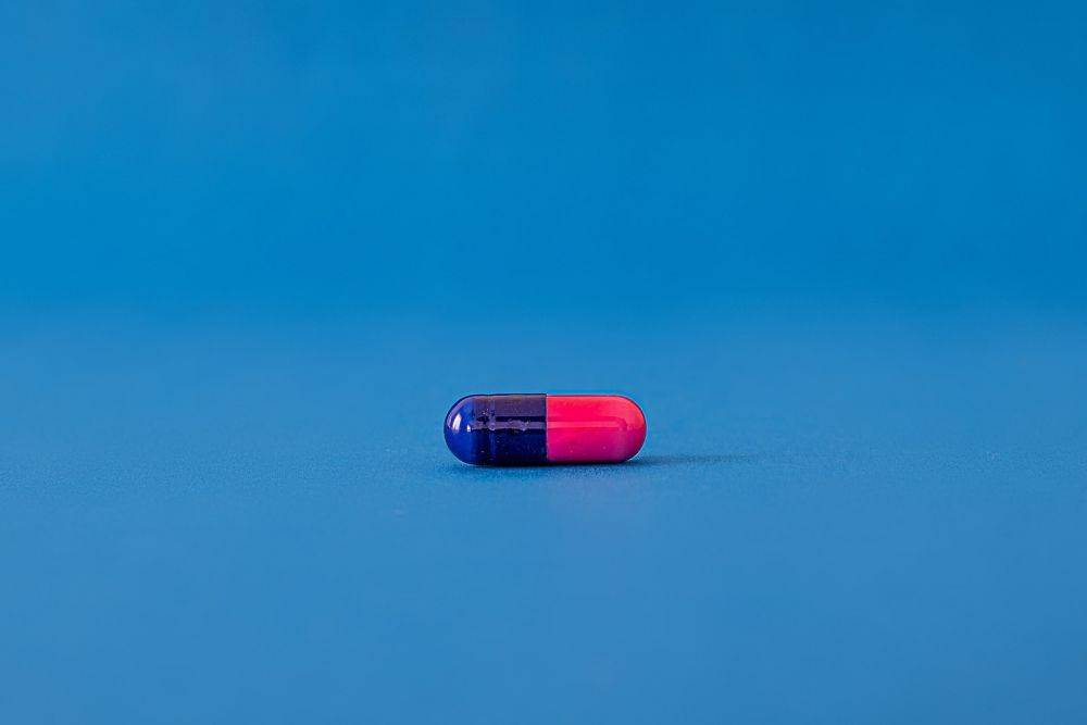 ilustrasi obat SNRI (unsplash.com/danilo.alvesd)