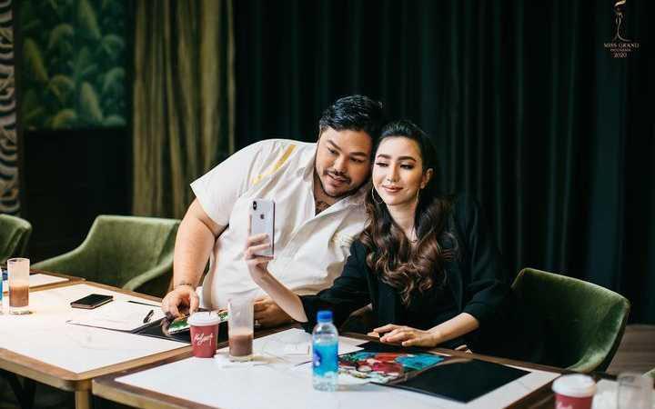 Bak Kakak Beradik, 9 Potret Akrab Ivan Gunawan dan Nadia Purwoko