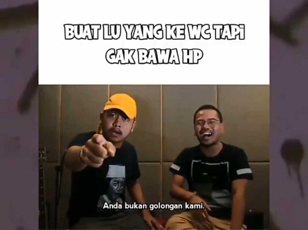 9 Meme "Anda Bukan Golongan Kami" Ini Bikin Kamu Merasa Gak Dianggap