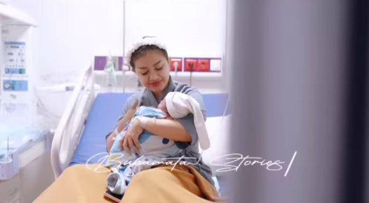 momen Gina Youbi melahirkan anak kedua (instagram.com/ginaaayoubi)