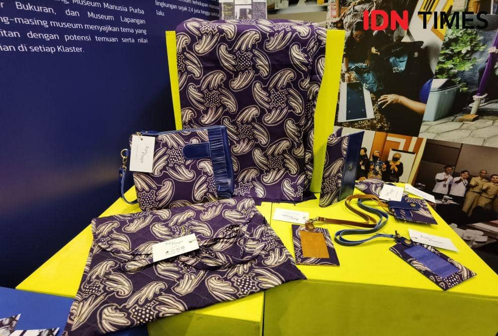 Souvenir motif batik 'Sekar Puren'. (IDN Times/Larasati Rey)