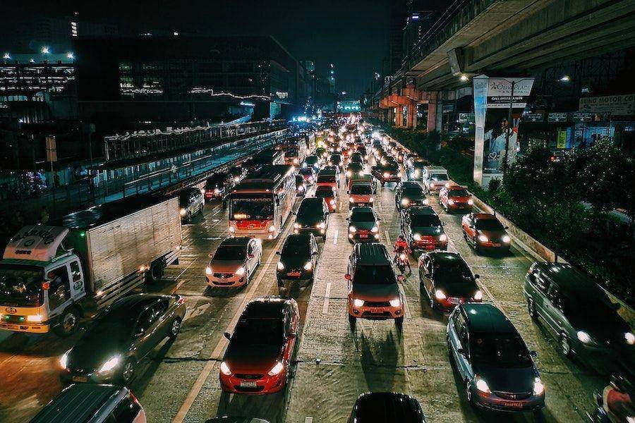 Ilustrasi macet (Pexels.com/Mikechie Esparagoza)