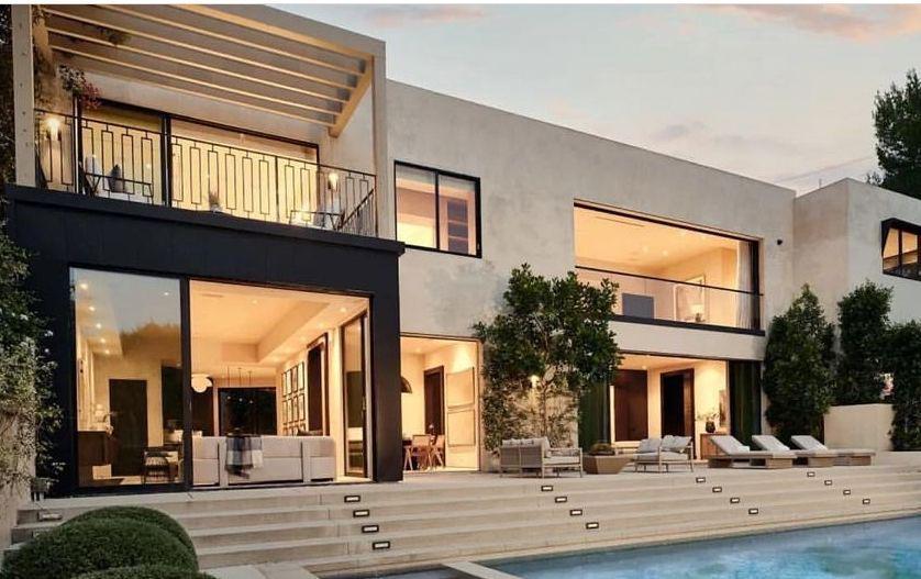 9 Potret Rumah Kylie Jenner di Beverly Hills, Dijual Ratusan Triliun!