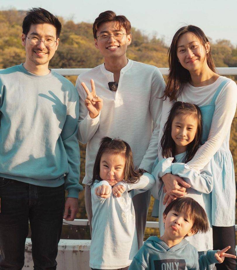 Kimbab Family bersama Jang Hansol (instagram.com/kimbabfamily.official)