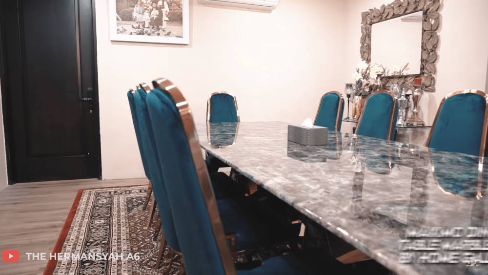 potret dapur di Istana Cinere milik Ashanty dan Anang (youtube.com/thehermansyahA6)