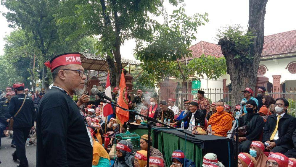 Sidang Vonis Massa dari PCTA Minta Hakim Adil pada Kasus Bechi