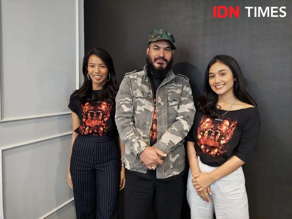 Ayollar hukmronligi porno toifalari Urush mashinasi qiruvchi porno