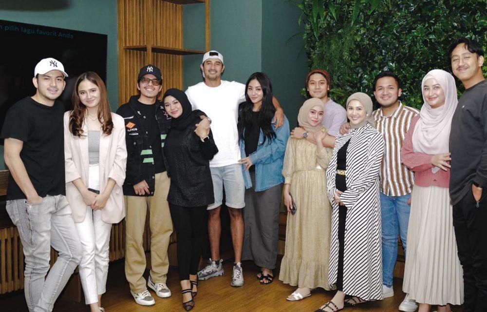 10 Potret Arisan Mamayuu, Ada Aurel Hermansyah hingga Lesti Kejora