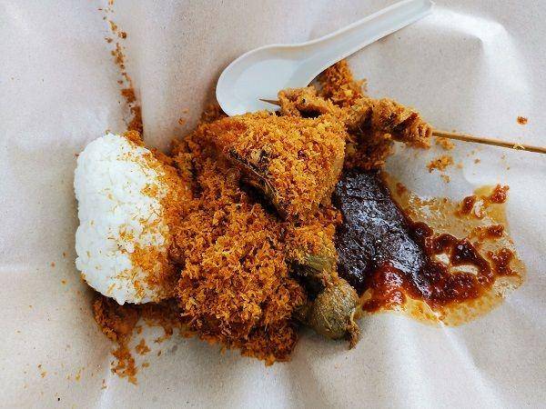 Ayam Goreng Santa Maria (google.com/maps/yoggi then)
