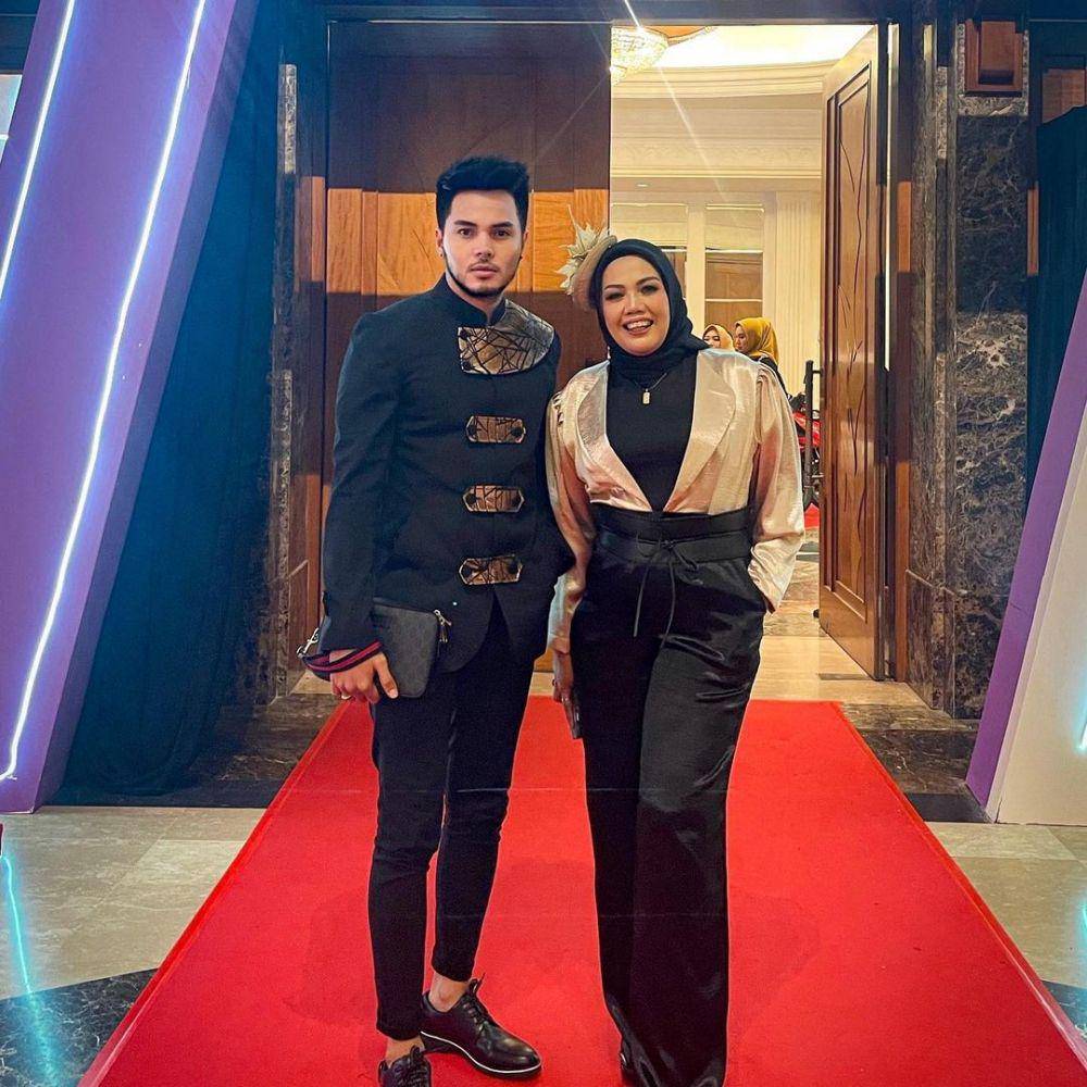 potret kenangan Elly Sugigi dan Aher (instagram.com/ellysugigi_real_)