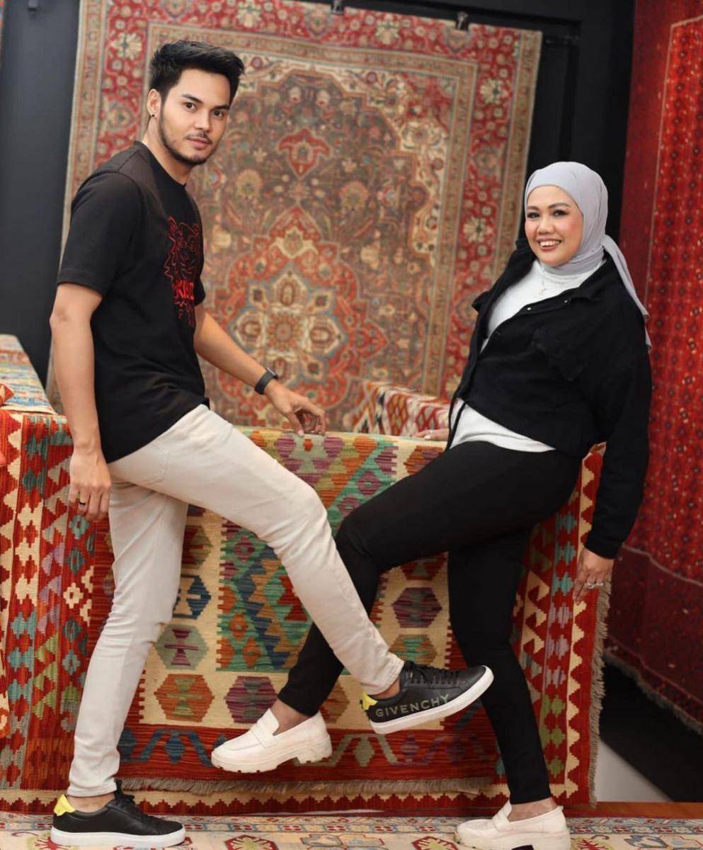 potret kenangan Elly Sugigi dan Aher (instagram.com/aher_official)