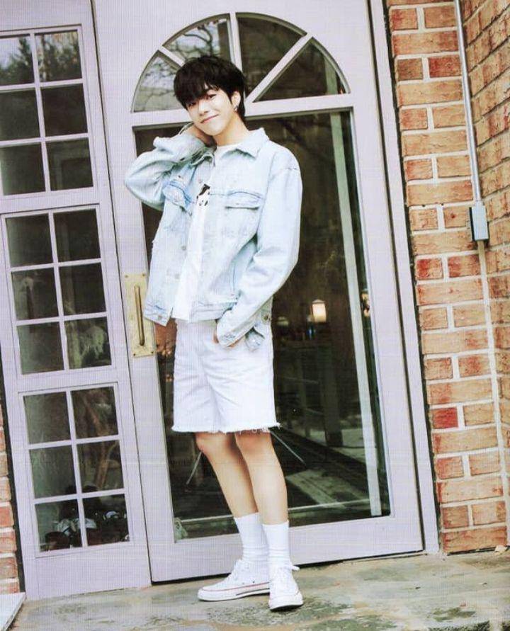 OOTD ala Jaehyuk TREASURE (instagram.com/jaehyukreceh_)
