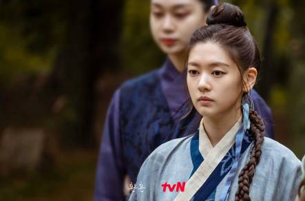 cuplikan KDrama Alchemy of Soul (program.tving.com)