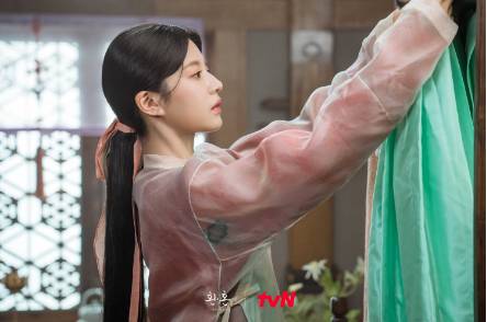 cuplikan KDrama Alchemy of Soul 2 (program.tving.com)