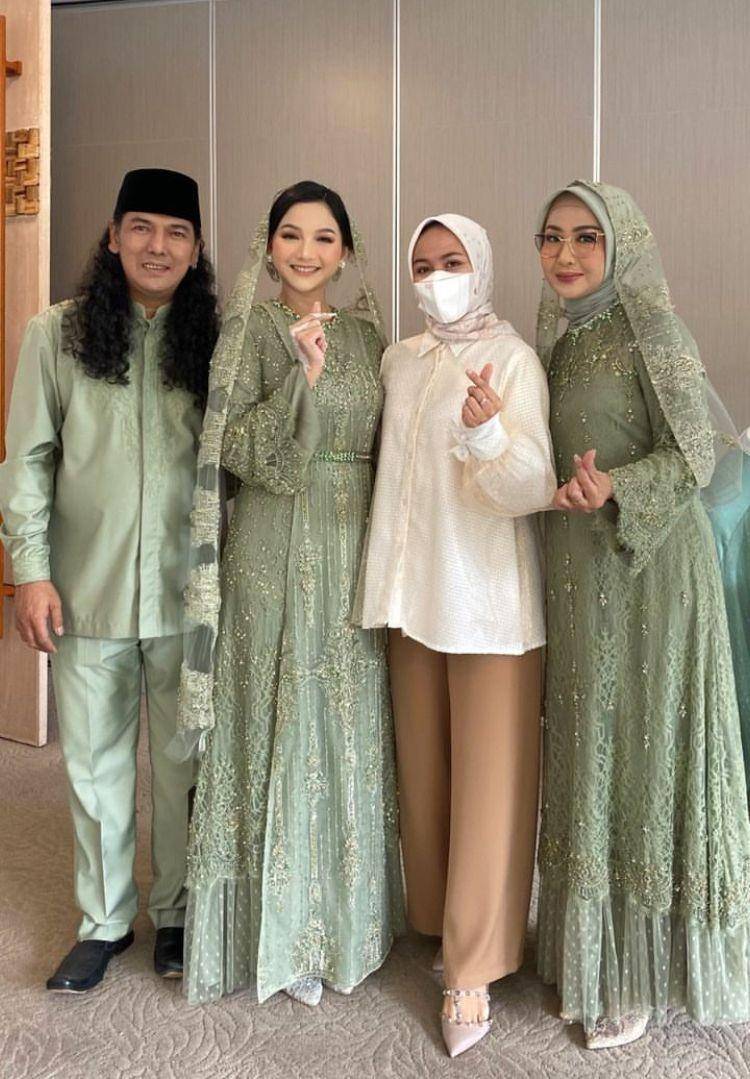 Momen Pengajian Jelang Pernikahan Glenca Chysara dan Rendy Jhon (instagram.com/dhaniemakeup)