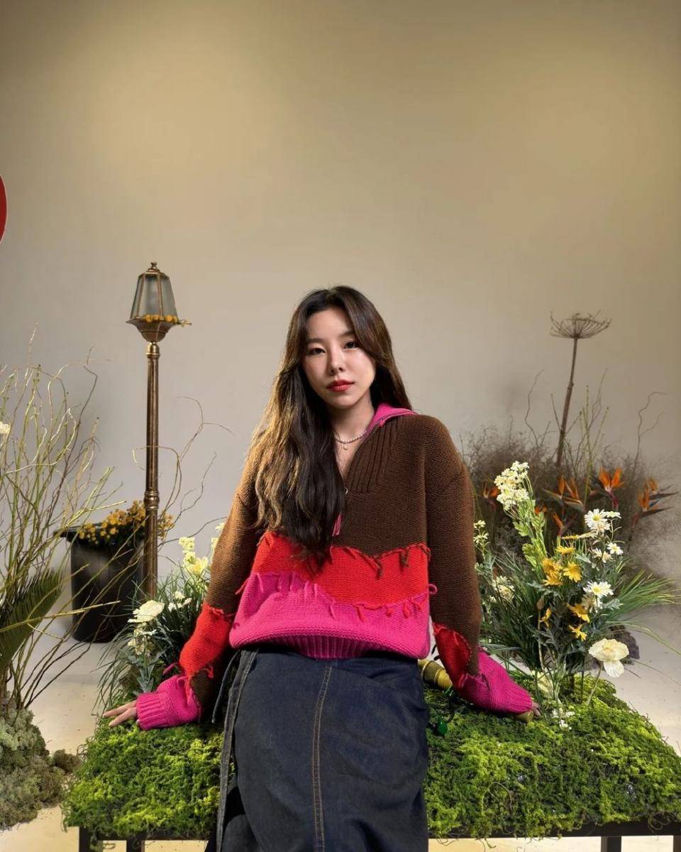 Wheein MAMAMOO (instagram.com/whee_inthemood)