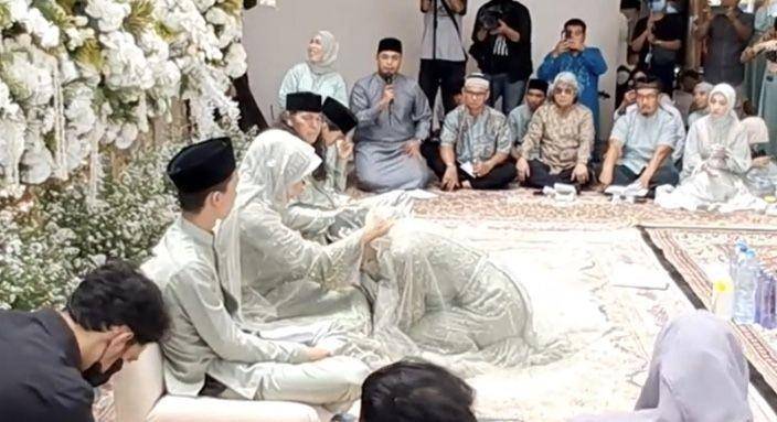 Momen Pengajian Jelang Pernikahan Glenca Chysara dan Rendy Jhon (youtube.com/intens investigasi)