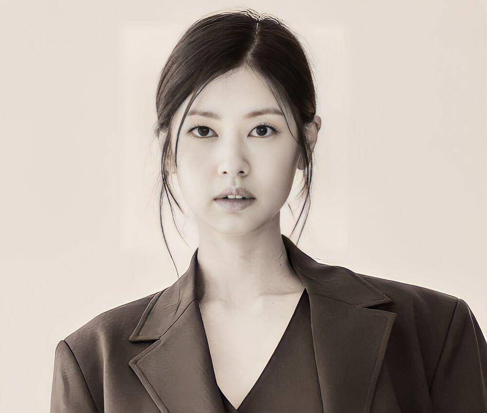 Jung So Min (instagram.com/th_company_official)