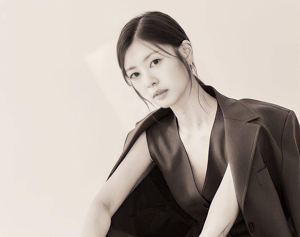 Jung So Min (instagram.com/th_company_official)