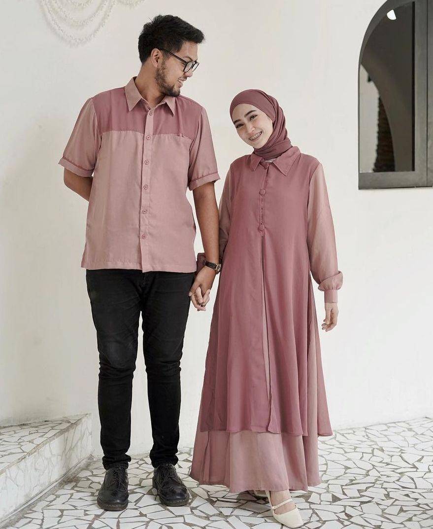 OOTD couple Sinta Sri Antan (instagram.com/sin.sr)