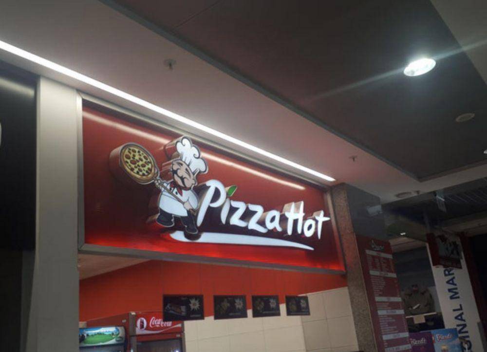 potret restoran cepat saji tiruan (reddit.com/Alphac3ll)