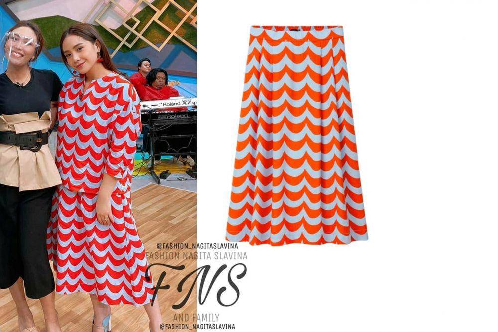 harga rok panjang Nagita Slavina (instagram.com/fashion_nagitaslavina)