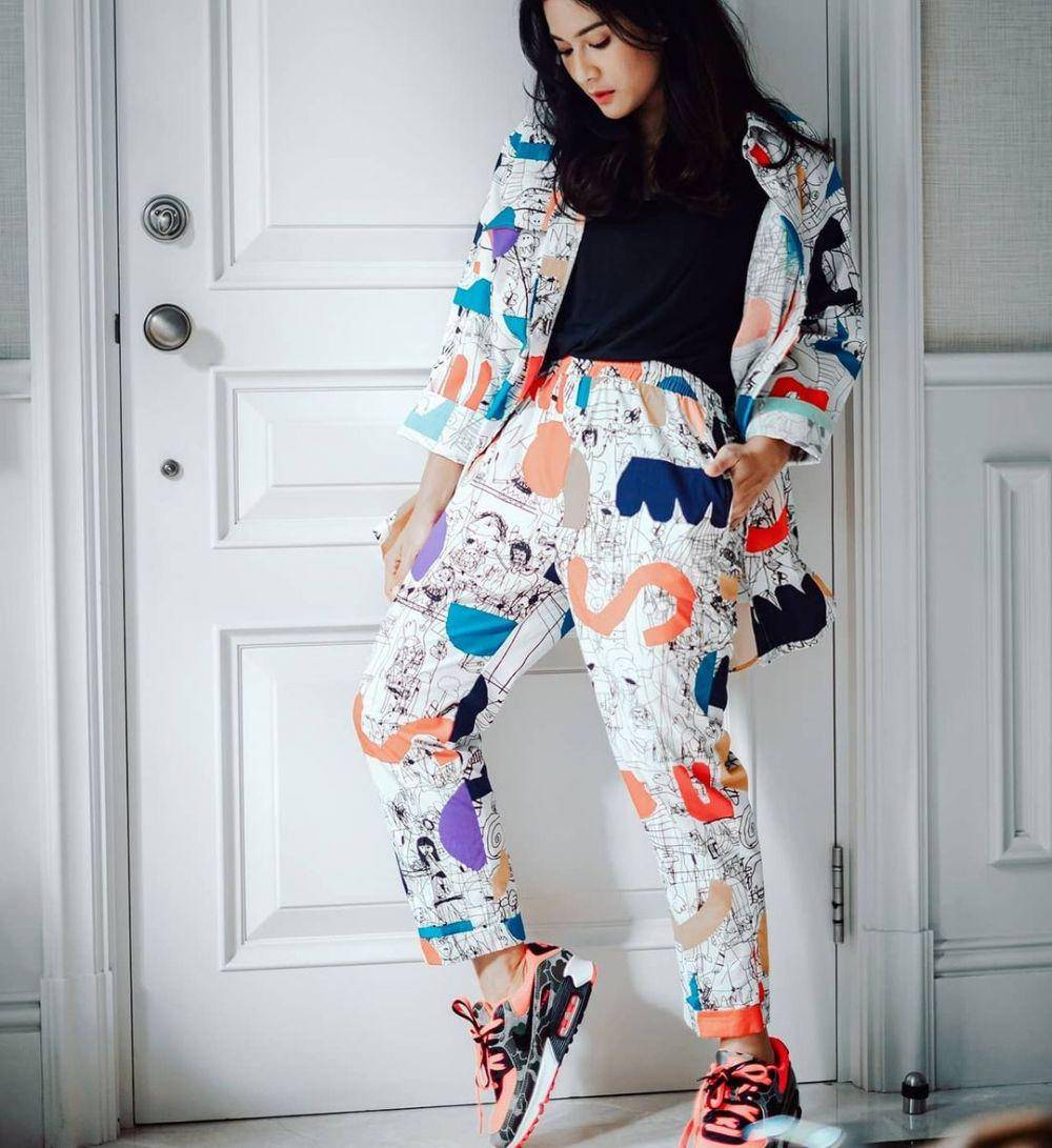 potret Dian Sastrowardoyo (instagram.com/therealdisastr)