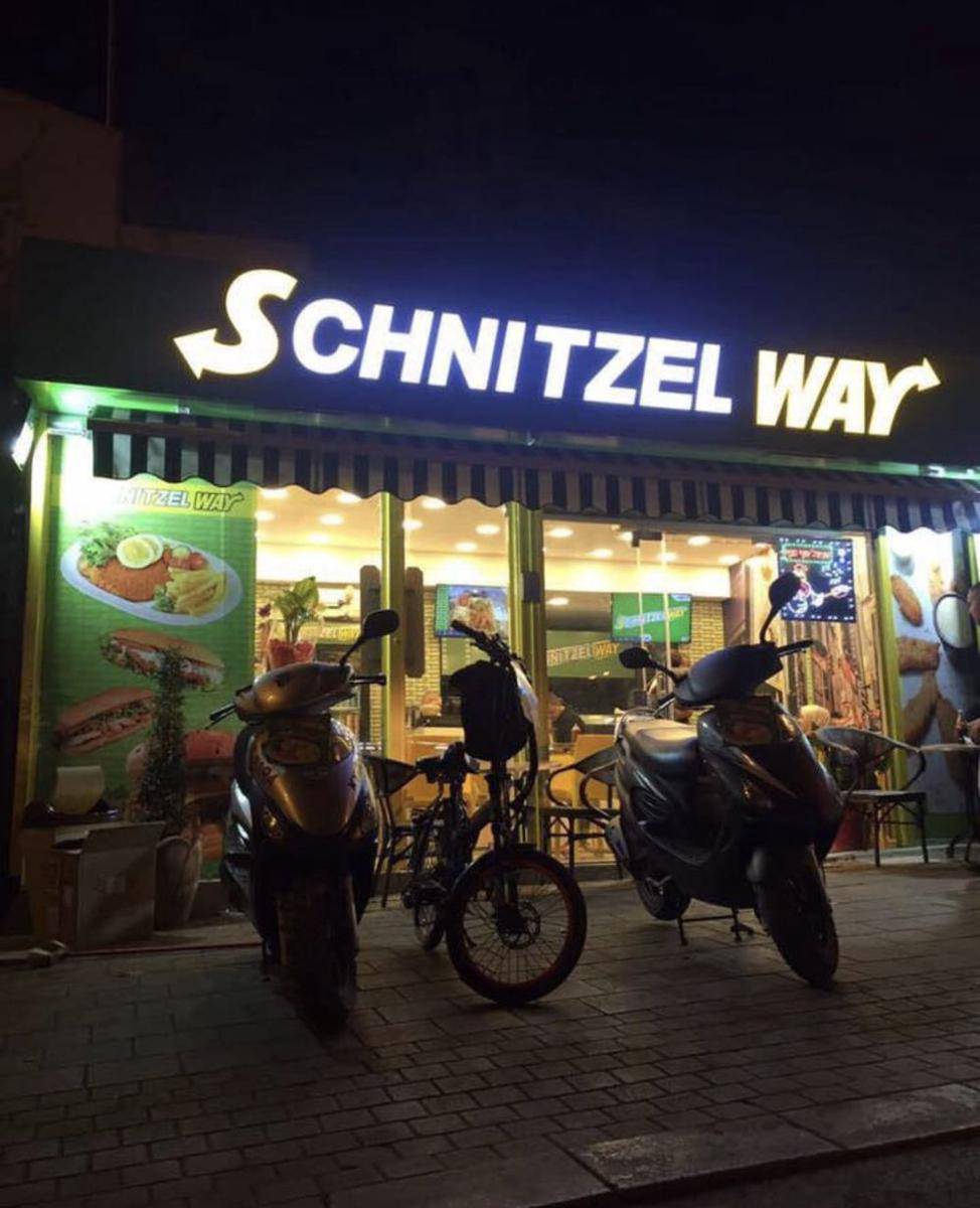 potret restoran cepat saji tiruan (reddit.com/BenZeGamer)