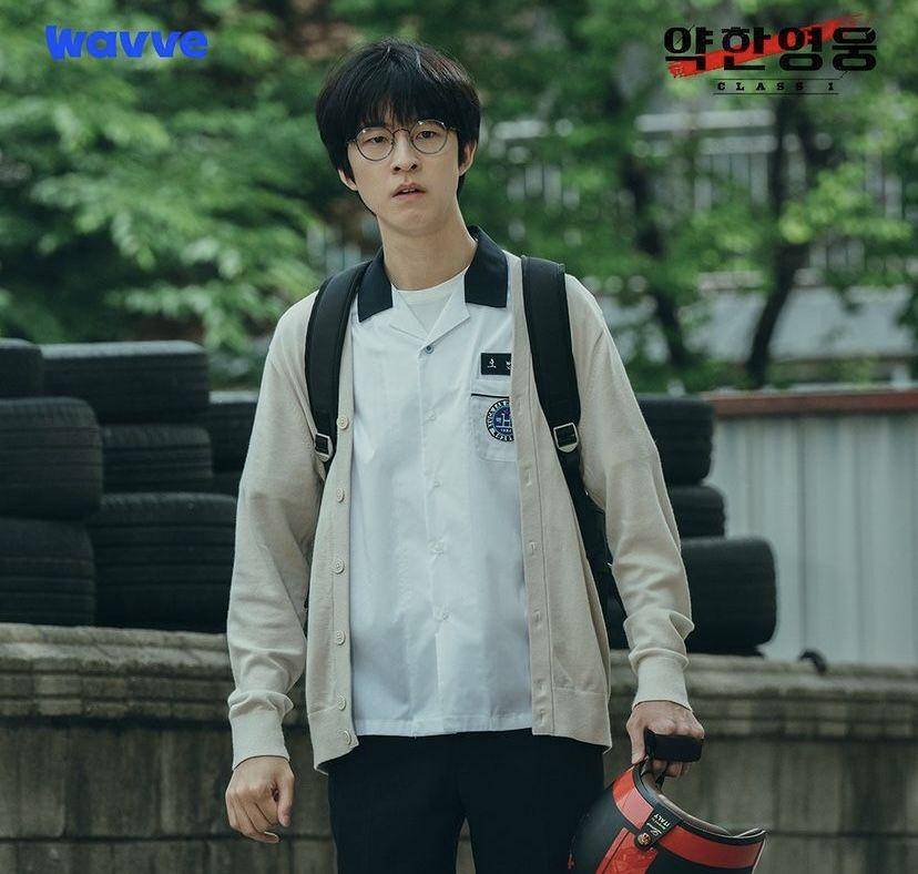 Hong Kyung di drama Weak Hero Class 1 (instagram.com/wavve.official)