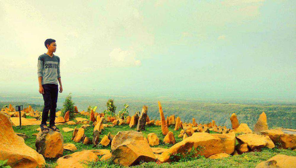 Bukit Batu Songgong (instagram.com/kholid.el)