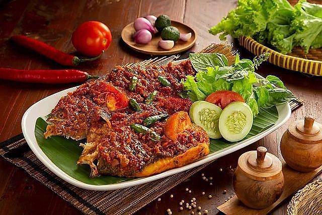 gambar menu gurame cobek di restoran Bumi Aki (instagram.com/bumiaki)