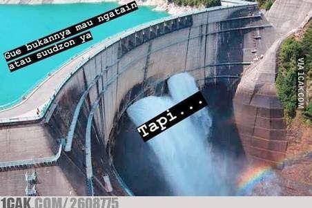 meme kocak saat bergosip (facebook.com/1cak.com)
