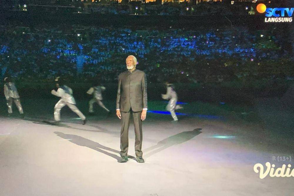 Morgan Freeman di opening ceremony Piala Dunia 2022 (dok. SCTV)