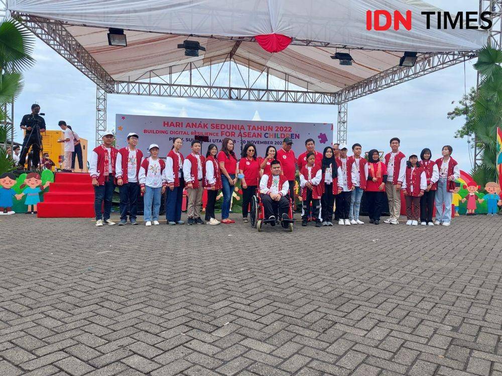 Delegasi ACF saat membacakan rekomendasi untuk anak-anak Asia Tenggara (IDN Times/Vanny El Rahman)
