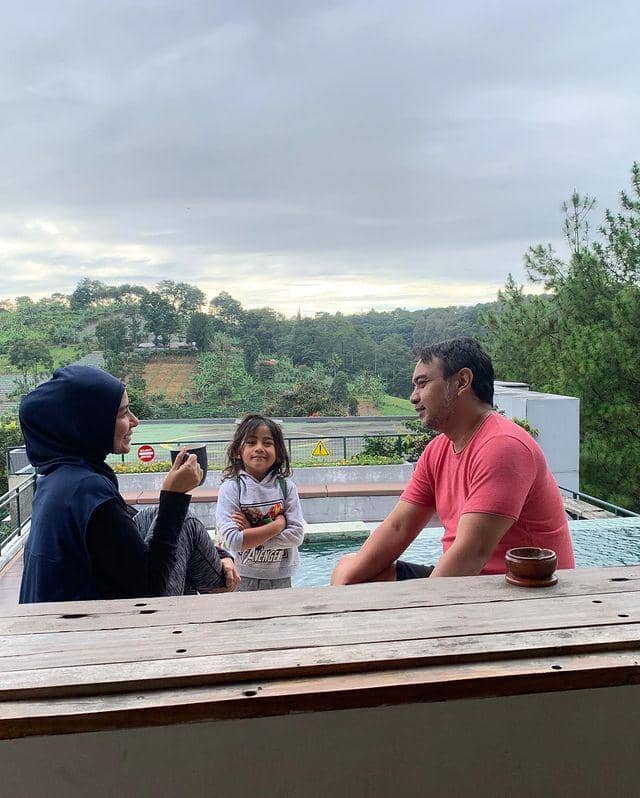 keluarga Bebi Romeo (instagram.com/meisya__siregar)