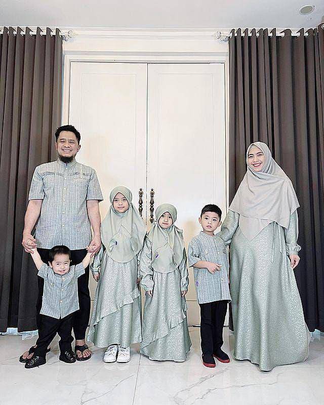 keluarga Oki Setiana Dewi (instagram.com/okisetianadewi)