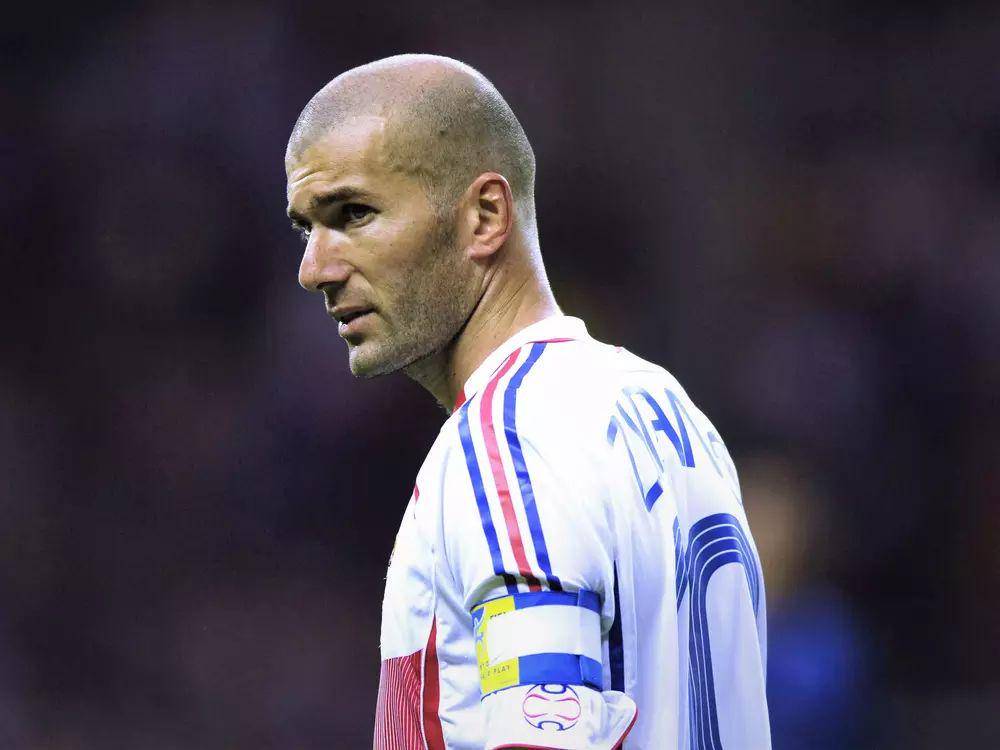 Zinedine Zidane (fifa.com)