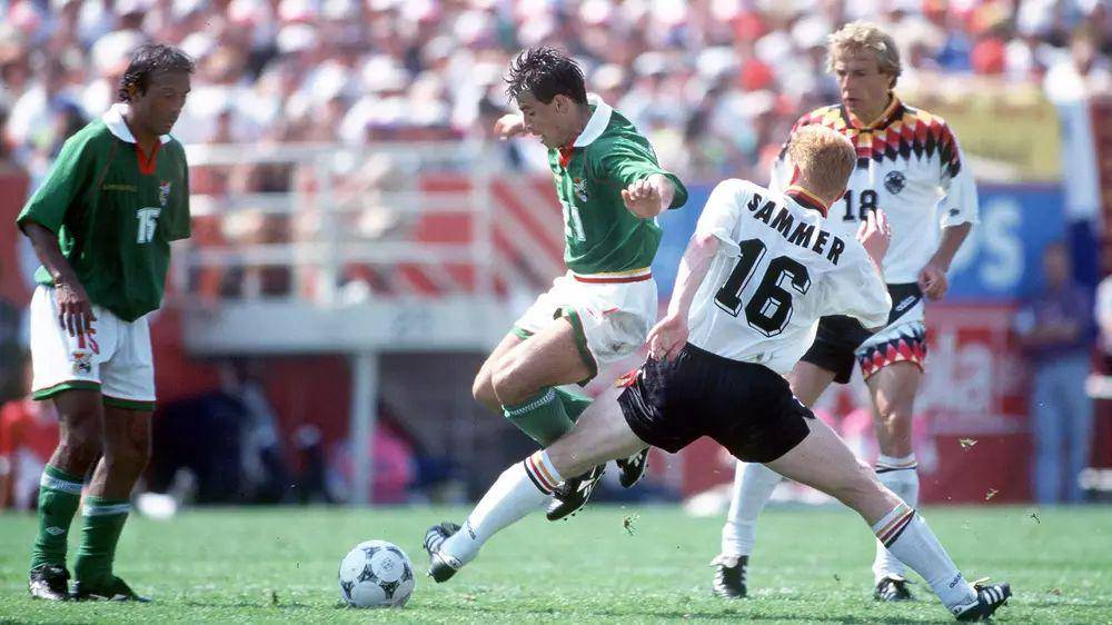 Bolivia melawan Jerman di Piala Dunia 1994. (fifa.com)