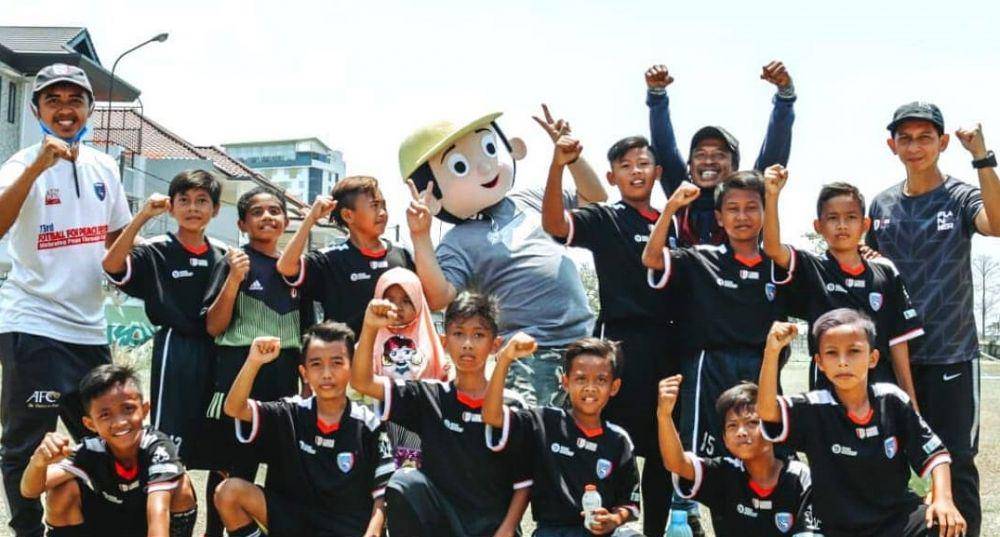 ID.GEN Football School (instagram.com/idgensurabaya)