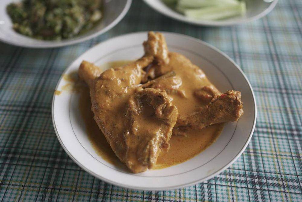 Ilustrasi gulai ayam (instagram.com/rm_zul_pauah_pariaman)