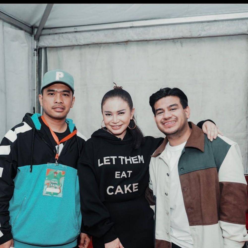 potret Fadil Jaidi jadi partner manggung Rossa (instagram.com/fadiljaidi)