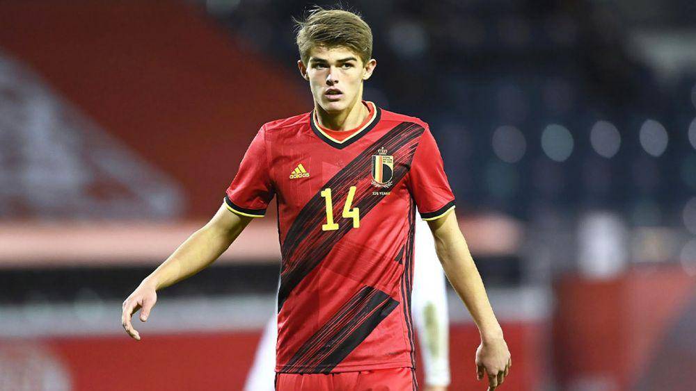 Charles De Ketelaere jadi salah satu pemain muda yang dipanggil Timnas Belgia. (twitter.com/belreddevils)