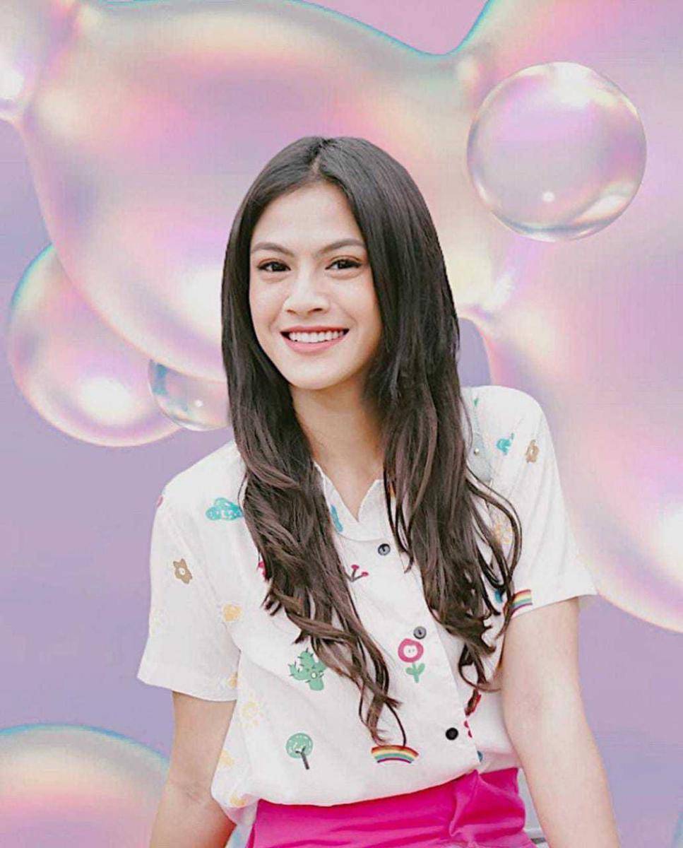 artis lahir desember (instagram.com/hanahaho)