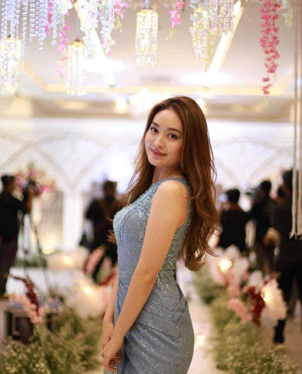 artis lahir Desember (instagram.com/natashawilona12)